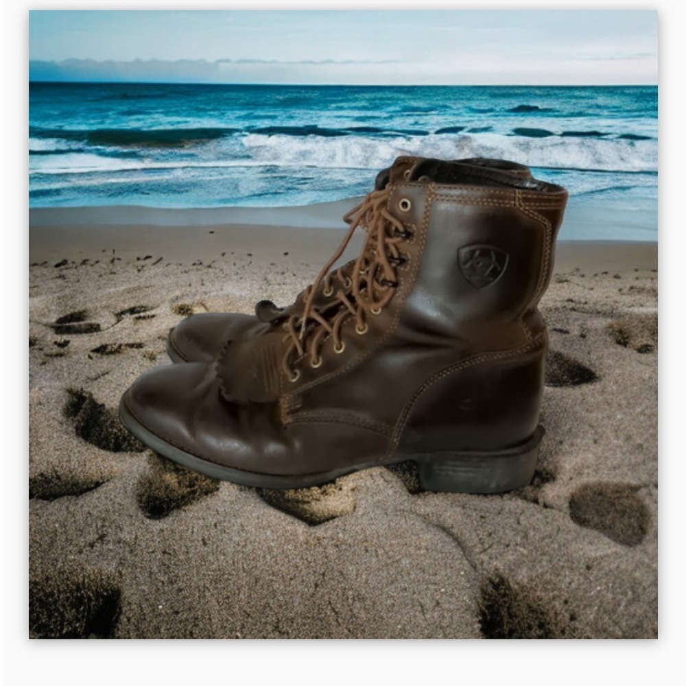 Men’s Ariat Heritage Boot -EUC-Sz 9 -amazing soft leather rustic boot ☀️🤎